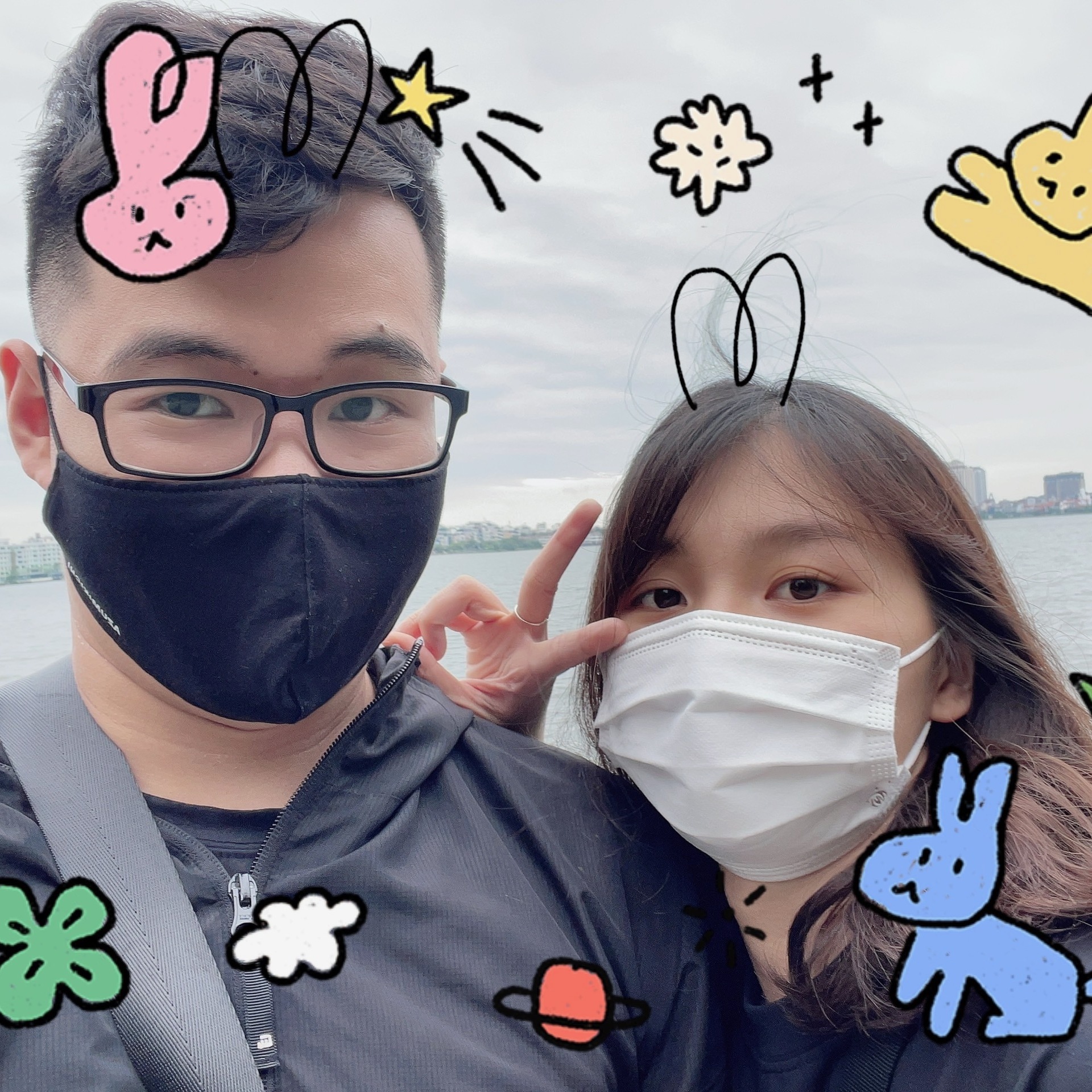 Bạn có tin vào tình yêu online không?